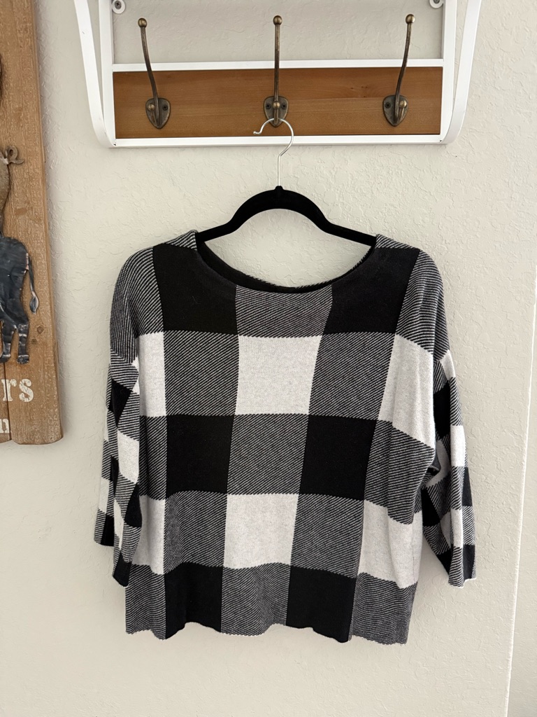 Worthington Black And White Buffalo Check Crewneck Sweater